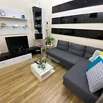 Cozy In Downtown - Tsar Samuil Street * Sofia