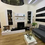 Apartment Cozy In Downtown - Tsar Samuil Street