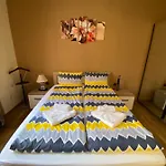 Apartment Cozy In Downtown - Tsar Samuil Street Sofia