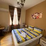 Cozy In Downtown - Tsar Samuil Street *