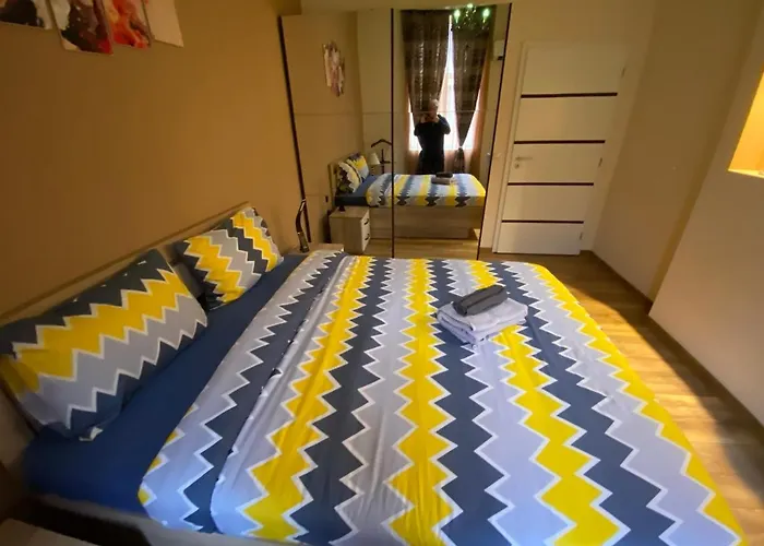 Apartment Cozy In Downtown - Tsar Samuil Street *