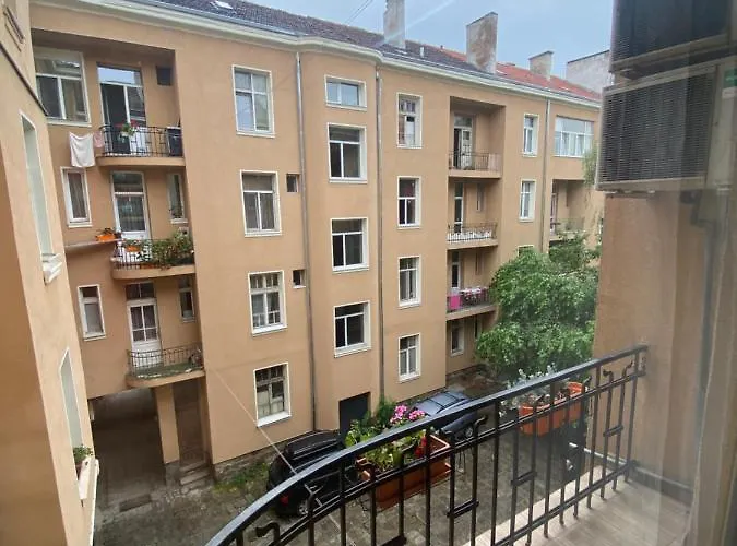 Cozy In Downtown - Tsar Samuil Street Appartamento *