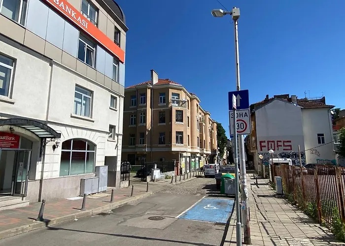 Cozy In Downtown - Tsar Samuil Street Διαμέρισμα Σόφια