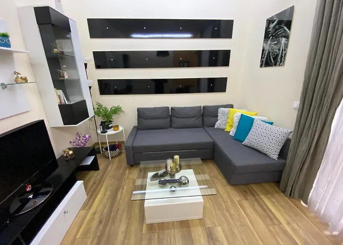 Διαμέρισμα Cozy In Downtown - Tsar Samuil Street *