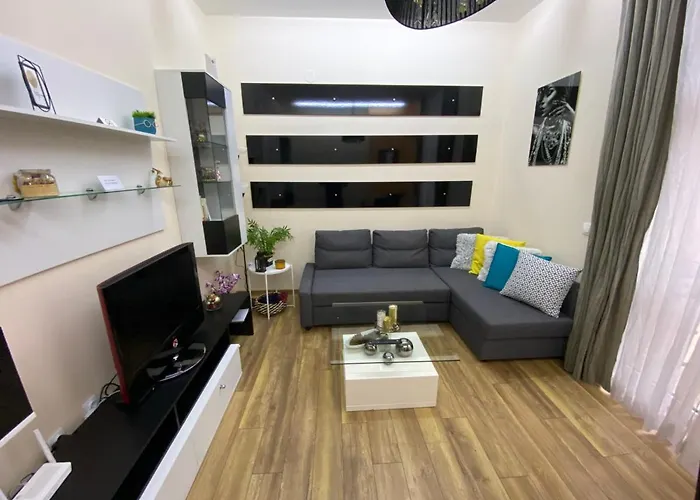 Cozy In Downtown - Tsar Samuil Street * Σόφια